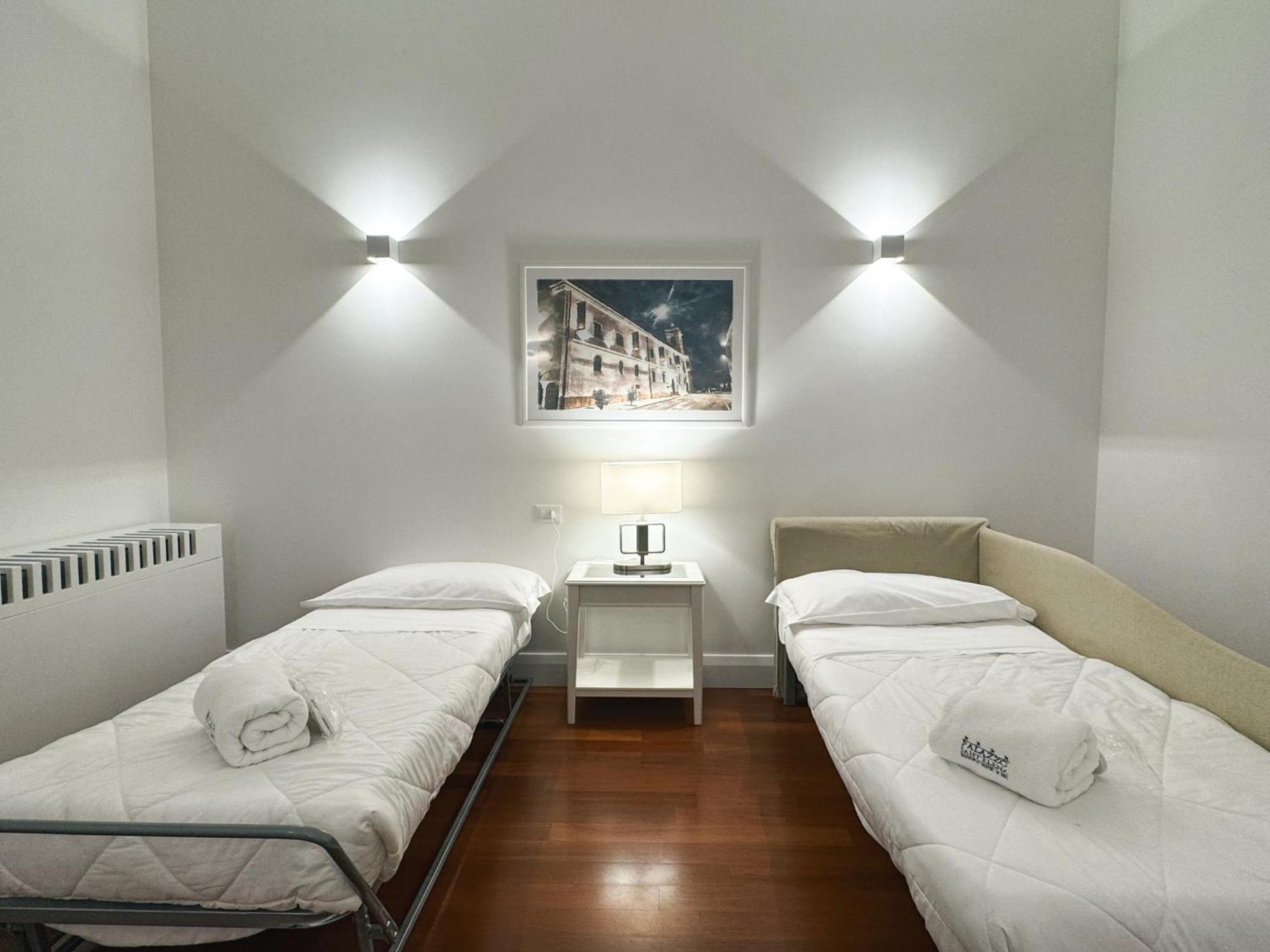 Hotel Palazzo Sant'Elena Foggia Exterior foto